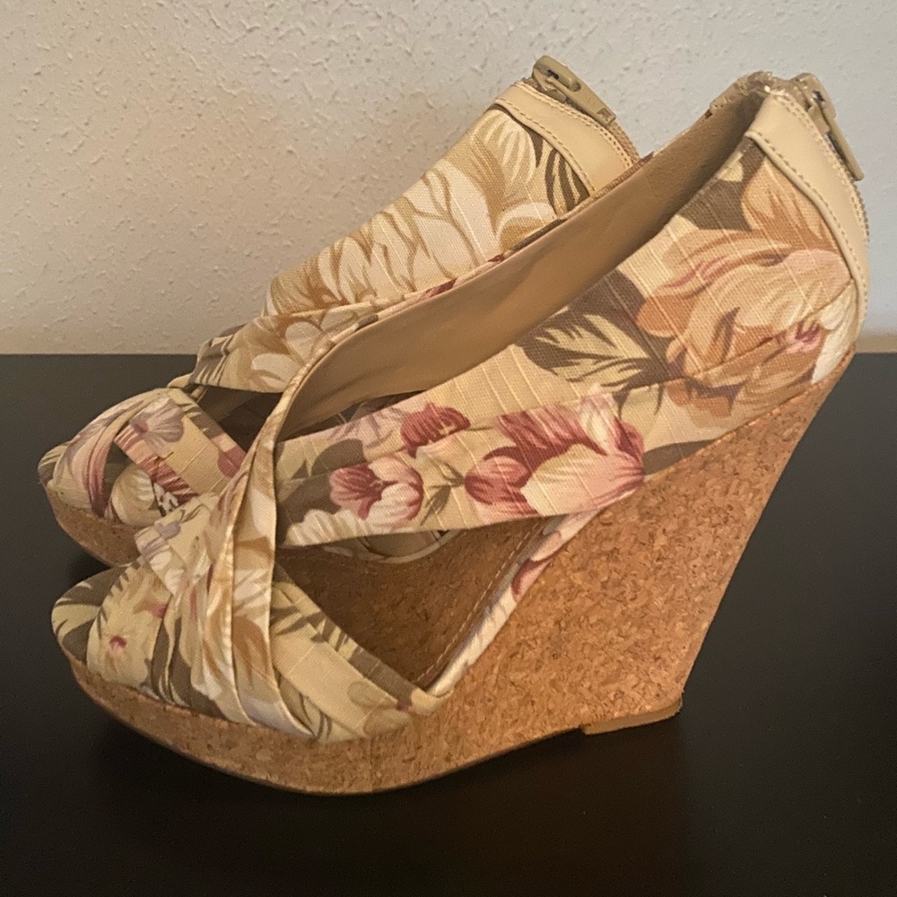 Aldo peep toe wedge sandals